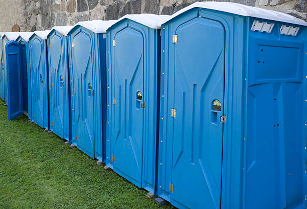 Best Portable Toilet Rental for Emergency Services in Villa Ridge, MO